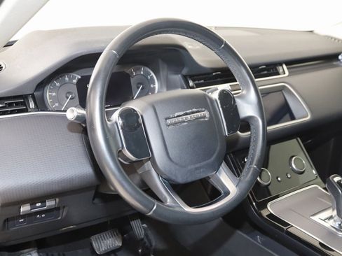 Used 2020 Land Rover Range Rover Evoque S image 6