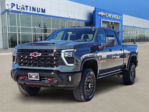New 2026 Chevrolet Silverado 2500 ZR2 image 2
