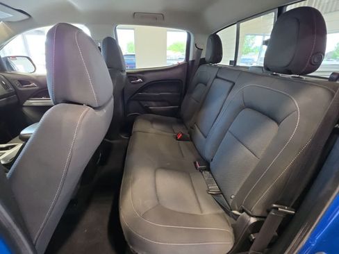 Used 2022 Chevrolet Colorado LT w/ Safety Package AWD/4WD image 30