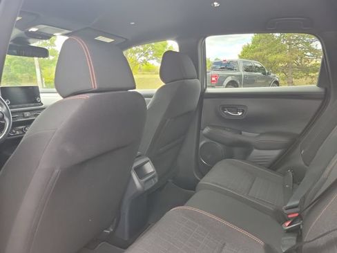Used 2025 Honda HR-V Sport image 10