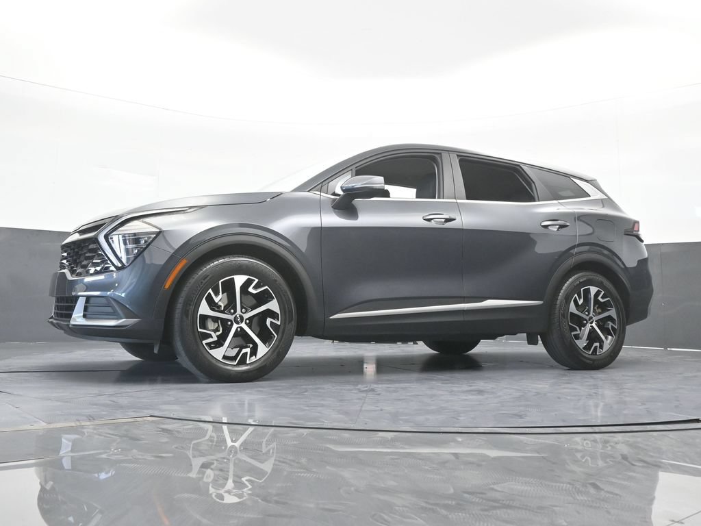 Used 2024 Kia Sportage EX FWD image 56