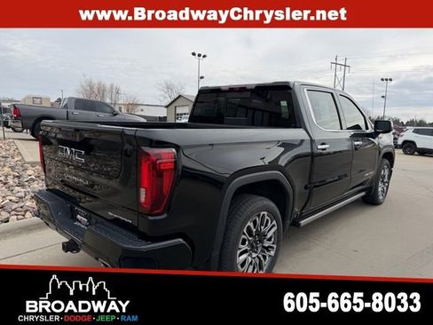 Used 2023 GMC Sierra 1500 Denali Ultimate image 5