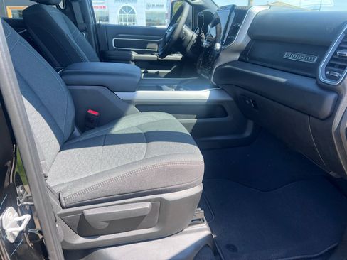 New 2026 RAM 2500 Big Horn AWD/4WD image 16