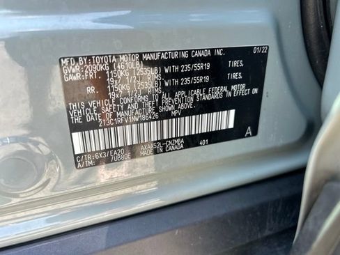 Used 2022 Toyota RAV4 XLE Premium FWD image 36