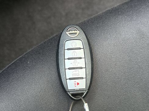 Used 2025 Nissan Altima 2.5 SV FWD image 20