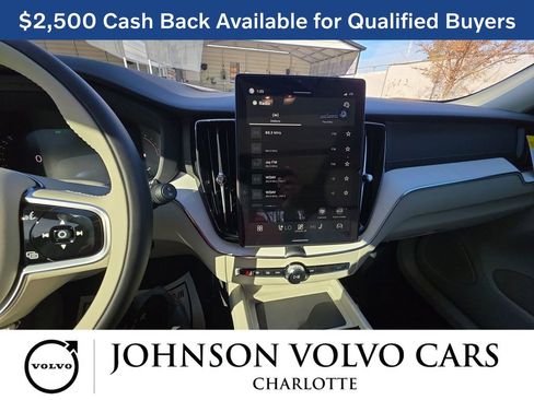 New 2026 Volvo XC60 B5 Ultra w/ Protection Package Premier image 20