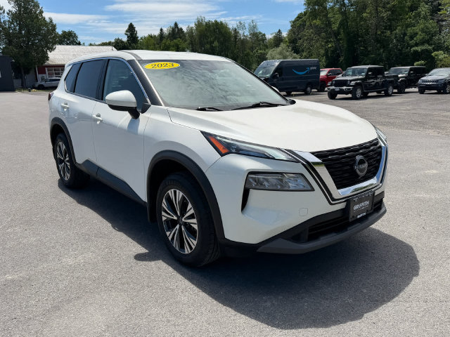 Used 2023 Nissan Rogue SV AWD/4WD image 7