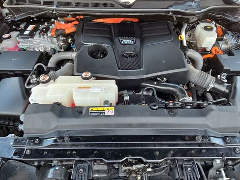 Certified 2023 Toyota Sequoia Capstone AWD/4WD image 13