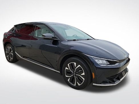 Used 2022 Kia EV6 Wind image 7