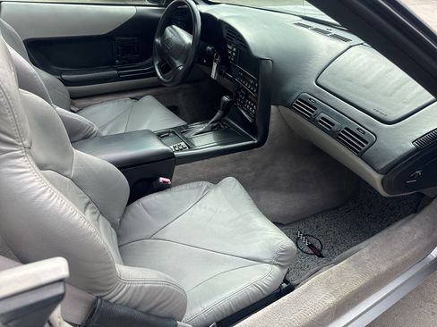Used 1996 Chevrolet Corvette Convertible image 13