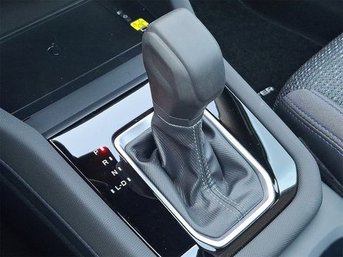 New 2025 Subaru Forester Premium image 8