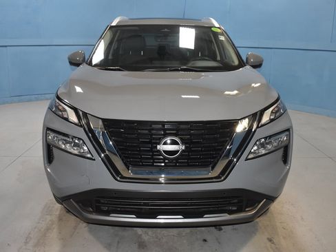 Used 2023 Nissan Rogue SL w/ SL Premium Package image 26