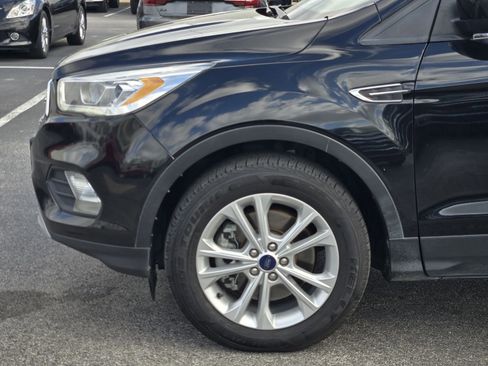 Used 2018 Ford Escape SEL image 8