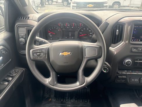 New 2025 Chevrolet Silverado 1500 W/T w/ WT Value Package image 13