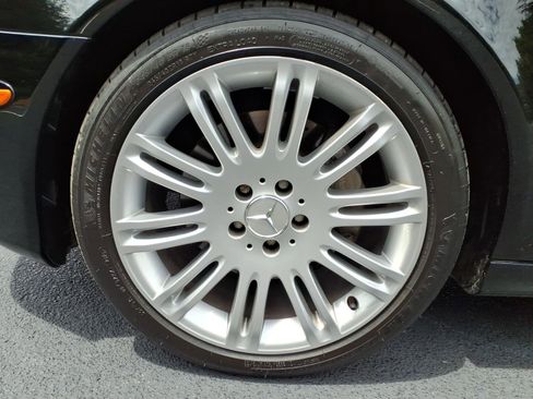 Used 2007 Mercedes-Benz E 350 Sedan image 11