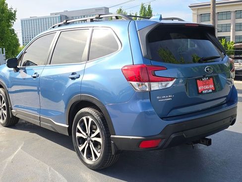 Used 2023 Subaru Forester Limited AWD/4WD image 5
