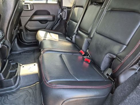 Certified 2021 Jeep Wrangler Unlimited Rubicon AWD/4WD image 20