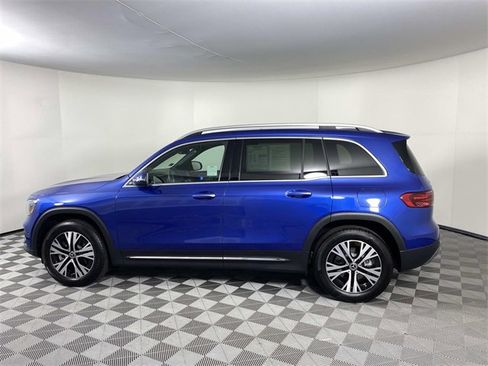 Used 2024 Mercedes-Benz GLB 250 image 5