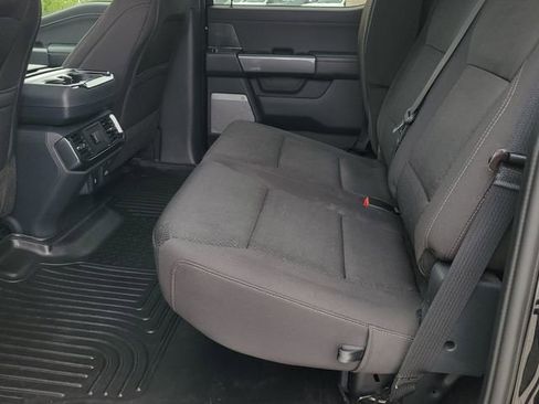 Certified 2022 Ford F150 XLT w/ Equipment Group 302A High image 11