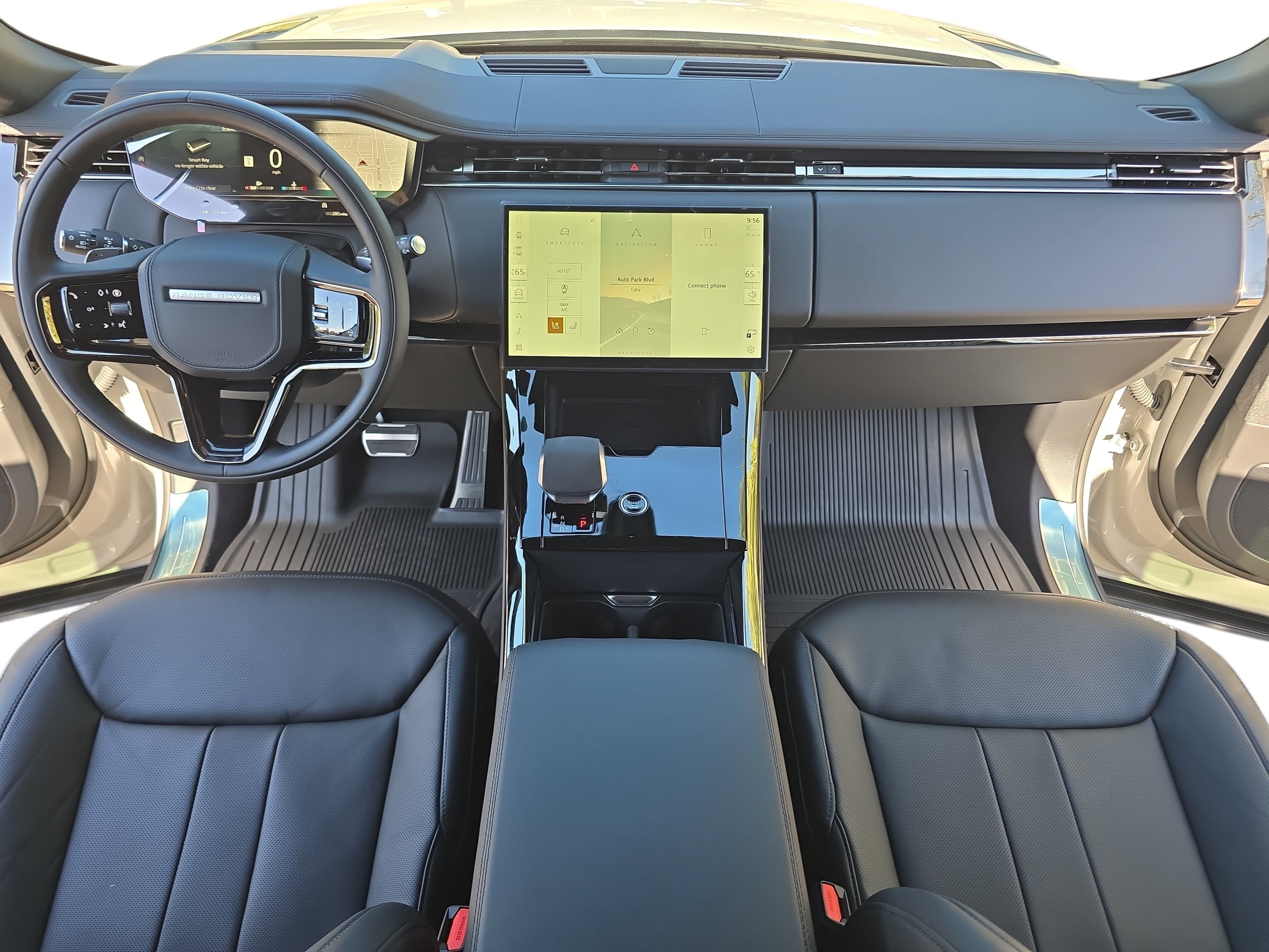 Used 2026 Land Rover Range Rover Sport Dynamic SE AWD/4WD image 9