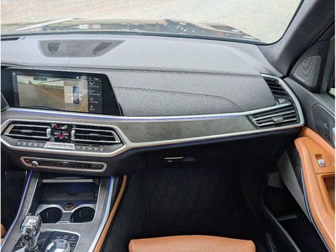 Used 2022 BMW X7 xDrive40i w/ Premium Enhanced Package image 31