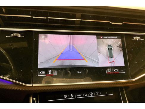 Used 2022 Audi RS Q8 4.0T (Tiptronic) image 22