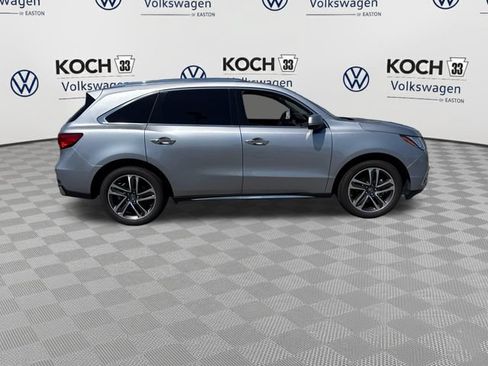Used 2017 Acura MDX SH-AWD w/ Advance Package image 9