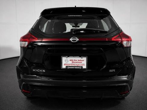 Certified 2024 Nissan Kicks SR FWD image 5