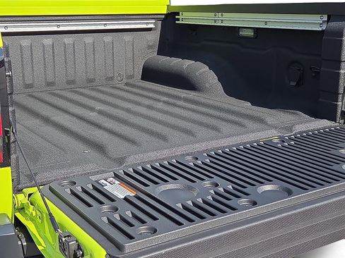 New 2026 Nissan Frontier PRO-4X w/ Pro Premium Package image 9