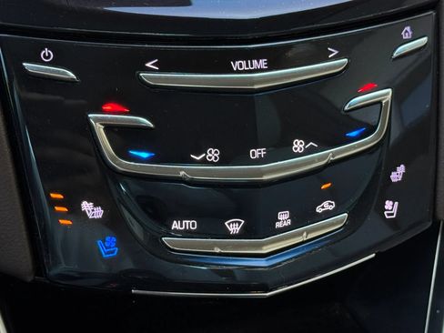 Used 2016 Cadillac XTS Luxury w/ Driver Awareness Package FWD image 37