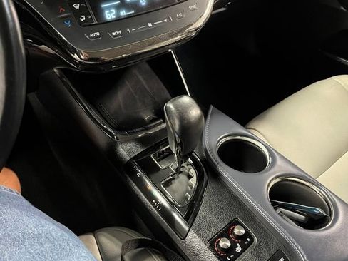 Used 2014 Toyota Avalon XLE Touring FWD image 28