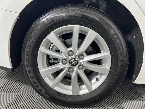 Used 2025 Toyota Camry LE FWD image 16
