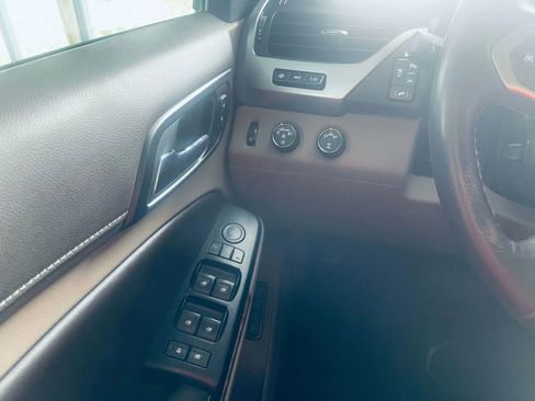 Used 2017 Chevrolet Tahoe Premier image 16