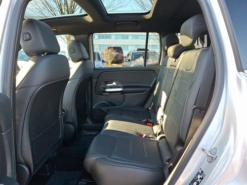 Certified 2023 Mercedes-Benz GLB 250 GLB 250 image 10