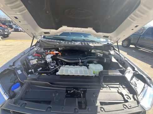Used 2023 Ford F150 Lariat image 28
