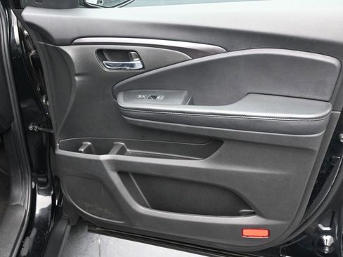 Used 2022 Honda Pilot Special Edition image 24