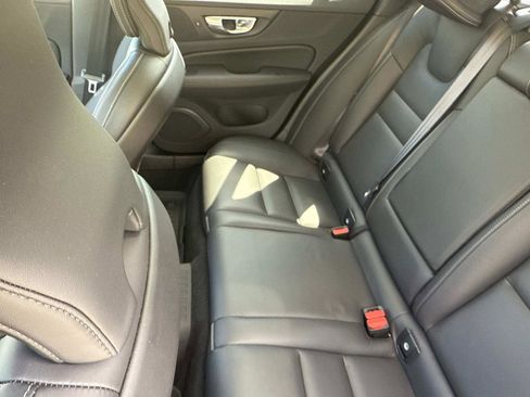 Used 2025 Volvo V60 B5 Cross Country Ultra w/ Climate Package image 13