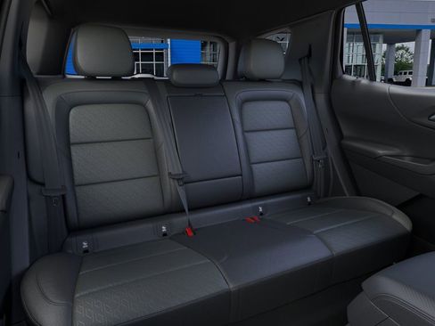 New 2026 Chevrolet Equinox LT image 17