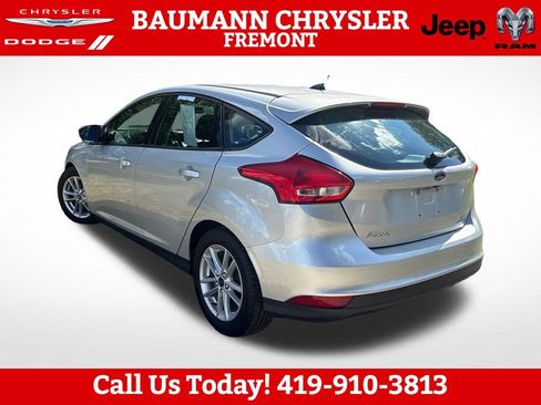 Used 2016 Ford Focus SE FWD image 4
