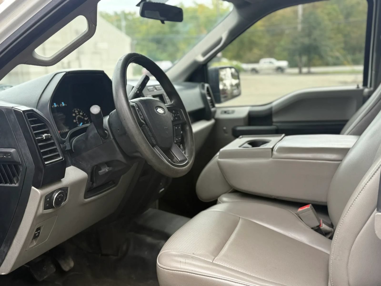 Used 2018 Ford F150 XL w/ Equipment Group 101A Mid AWD/4WD image 10