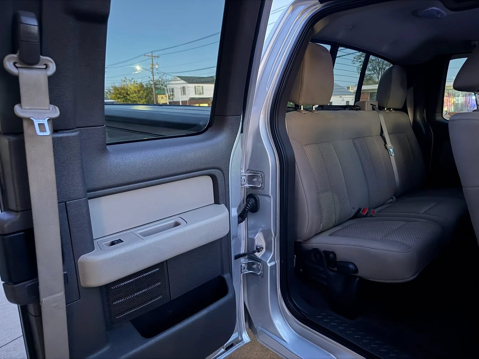 Used 2010 Ford F150 FX4 AWD/4WD image 21