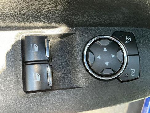 Used 2015 Ford Mustang Premium RWD image 26
