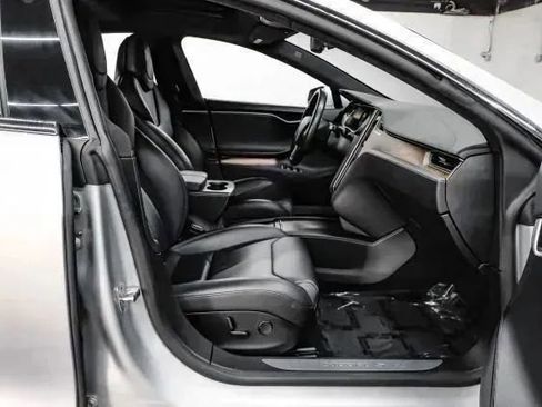 Used 2018 Tesla Model S 75D image 38