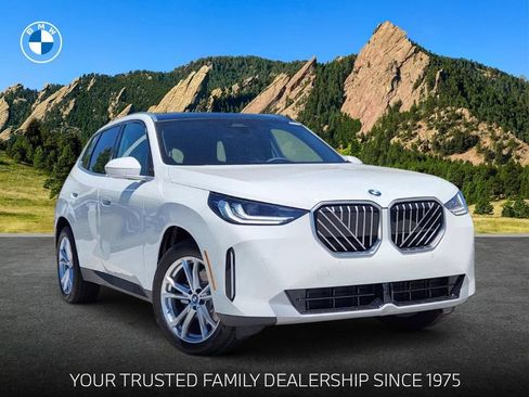 Used 2025 BMW X3 xDrive30i w/ Convenience Package AWD/4WD image 1