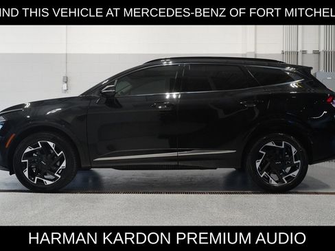 Used 2024 Kia Sportage SX image 3