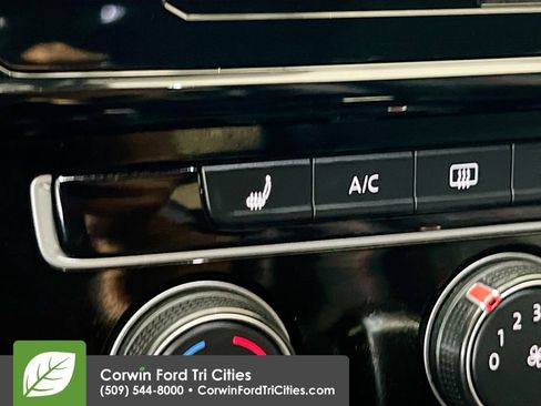 Used 2018 Volkswagen GTI S FWD image 23