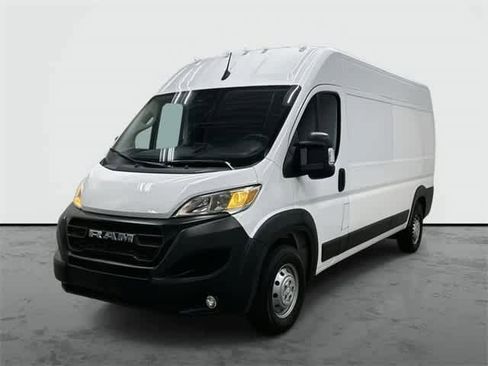 Used 2025 RAM ProMaster 2500 w/ Convenience Group image 1