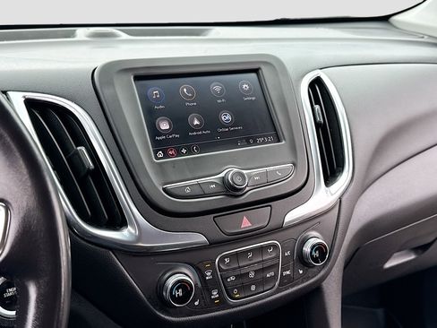 Used 2021 Chevrolet Equinox LT image 9