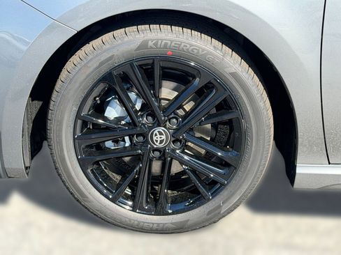 New 2026 Toyota Camry Hybrid image 13