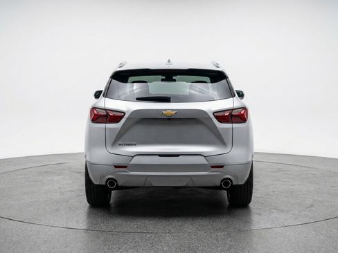 Used 2025 Chevrolet Blazer LT image 7